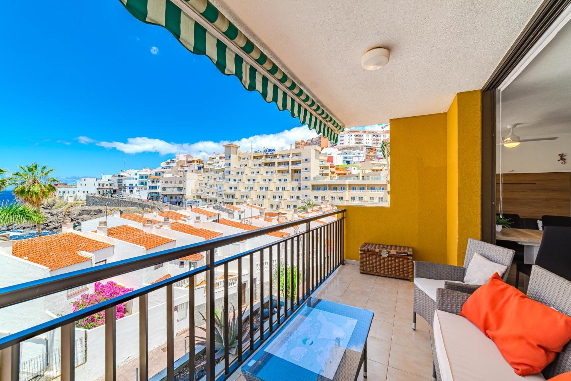 Family Apartment With 3 Bedrooms And Balcony Near Los Gigantes And Ocean Puerto de Santiago  Exteriér fotografie